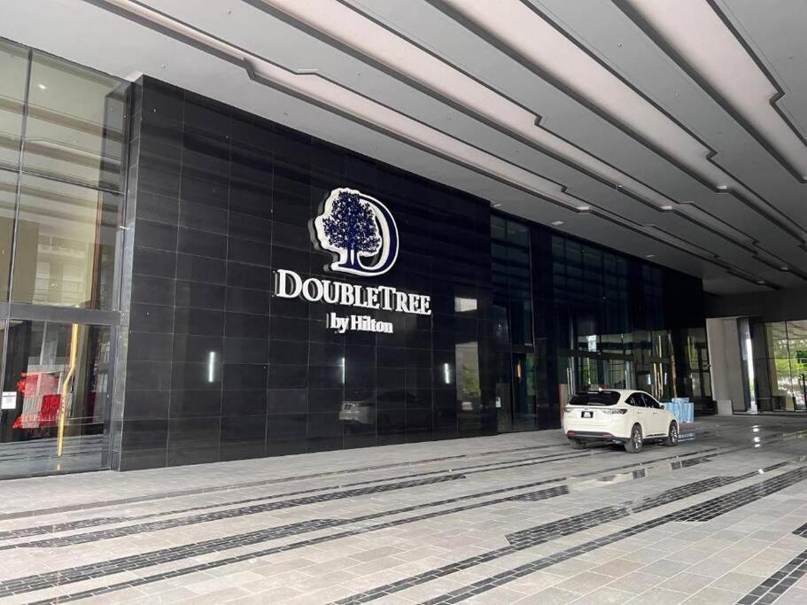 Luxury Doubletree Hill10 Residence At I-City , Free Parking H2901 Shah Alam Exterior photo